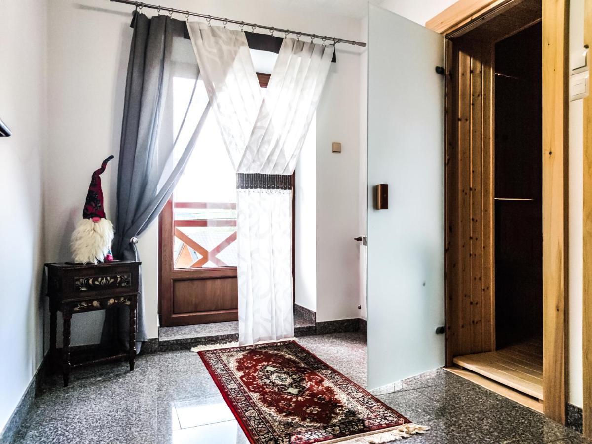 Szostak Apartament Banska Nizna Esterno foto